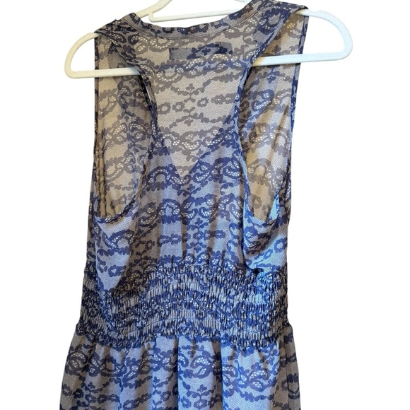 Patterson J. Kincaid Navy and Beige Sleeveless Blouse - Picture 7 of 7